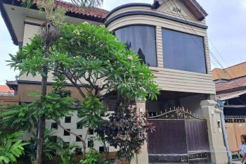 RUMAH RENON 5 KAMAR SEMI FURNISH