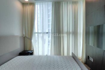Bloomington 3 BR 205 m² Private Lift Kemang Village Usd 2700