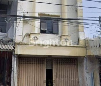 Ruko Nol Jalan Raya Dharmahusada, Cocok Untuk Segala Usaha, Hanya 3M an