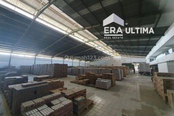 Gudang di Moh Toha, Bandung 1.700 m Bagus Sertifikat Hak Milik