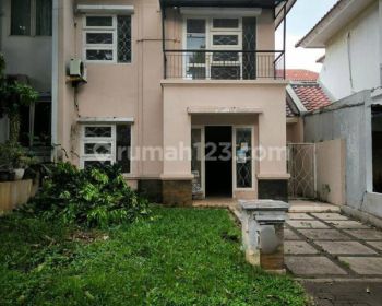 Rumah murah 2 lantai di legenda wisata jarang ada