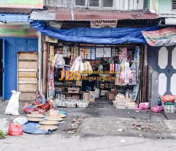 Dijual Ruko beserta usaha Jalan A.R Hakim (Dekat bank CIMB Niaga)