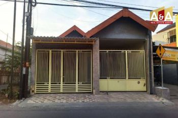 Disewakan Rumah Cocok untuk Kantor atau Usaha di Bibis Karah Surabaya Selatan