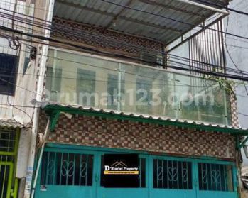 Rumah Minimalis Siap Huni Jelambar Utama, Jakbar 3Lantai SHM Bagus