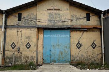 Gudang Pantai Indah Dadap Lt 1200 Lb 972 Semi Furnished Jalan Aspal
