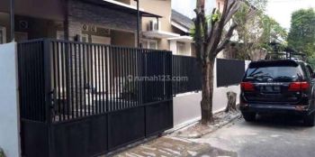 Rumah dalam cluster bersih dan siap huni