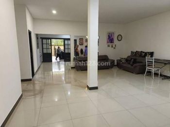 Dijual Rumah Lux Furnished Pusat Kota di Jalan Sudirman Bandung