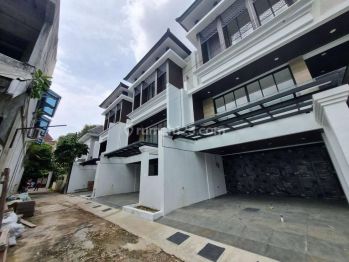 Brandnew Modern Minimaliat With Pool Area Dekat Citos