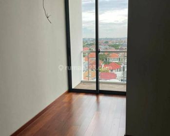 Apartemen ROSEBAY  Graha Family , Strategis, New