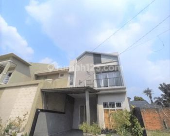 Bisa Kpr, Rumah 2 Lantai Siap Huni Dalam Cluster Di Kota Bogor