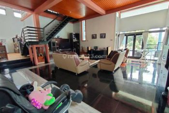 Villa Disewakan di Ngamprah Bandung Semi Furnished 2 Lantai