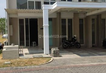 DISEWAKAN RUMAH GRAND PAKUWON TANDES