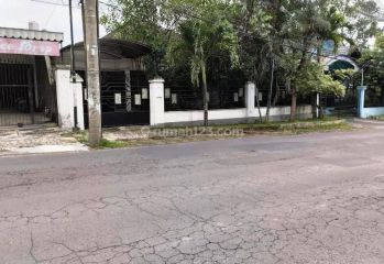 Rumah Strategis Siap Huni di Jl Puncak Yamin Tidar