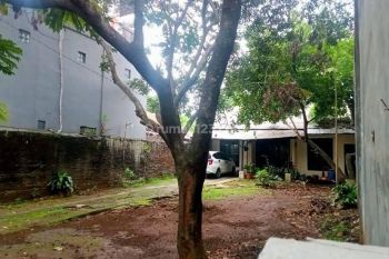 Rumah Nyaman Di Nurul Iman Cipedak Jagakarsa Lt 305 m2 Jalan 1.5 mobil