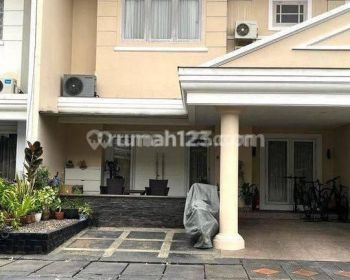 Rumah Siap Huni Aman Nyaman Asri Depan Taman Graha Hijau Bintaro