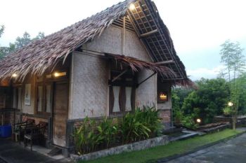 Rumah Kos Lokasi Strategis Dekat Bandara YIA, Luas 230 m2