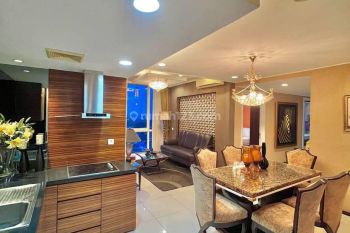 Jual Apartemen Via Ciputra World 3 BR Lt 12 Full Furnish Termurah