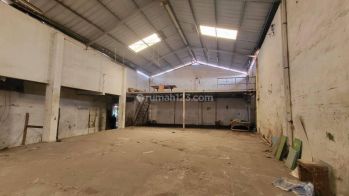 Dijual Gudang di Kopo Cilampeni