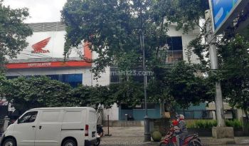 Dijual ruang usaha di jl Riau Bandung