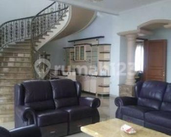 For Sale Rumah Luas Dan Asri Pondok Hijau