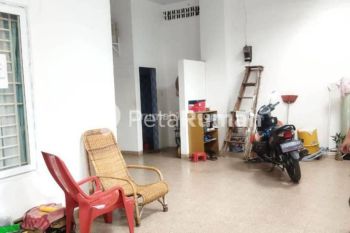 Dijual villa keren di jl selam ii SHM Bagus