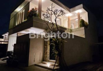 Nice house One gate system