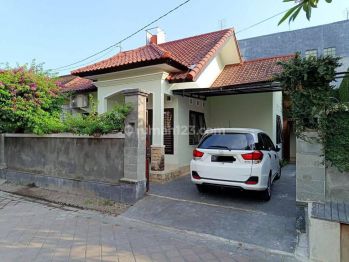 Dijual Rumah Bagus Unfurnished SHM di Abiansemal, Badung