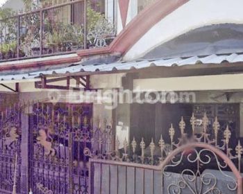 RUMAH 2 LANTAI WISMA LIDAH KULON