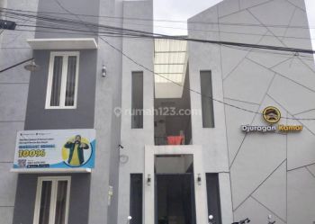 Kost eksklusif Seturan dekat kampus Upn