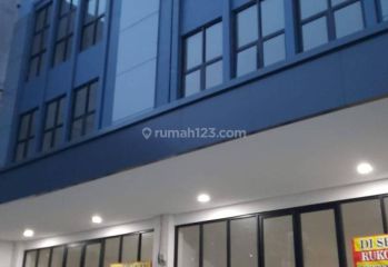 Ruko Pinggir Jalan Cocok Untuk Usaha di Pondok Melati Jatiwarna