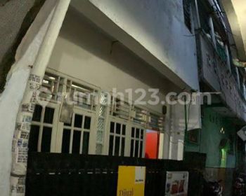 Rumah di Tomang Tinggi 1 gg 1 (Turun Harga)