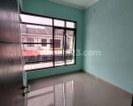 thumbnail-sewa-rumah-murah-semi-furnished-dekat-tol-grand-wisata-bekasi-6