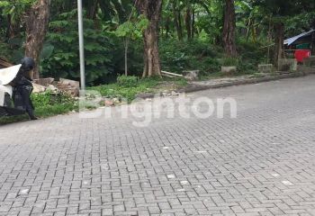 LAHAN UNTUK USAHA LOKASI  DEKAY SEKOLAH DAN MALL  AREA SEMARANG INDAH SEMARANG