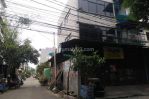 thumbnail-ruko-3-lantai-hook-di-jelambar-selatan-raya-jakarta-barat-1