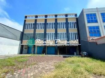 Ruko 3 lantai di Jl Raya Jatimakmur 161,5 m SHM Bagus