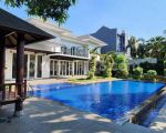 thumbnail-modern-house-with-big-garden-and-pool-0