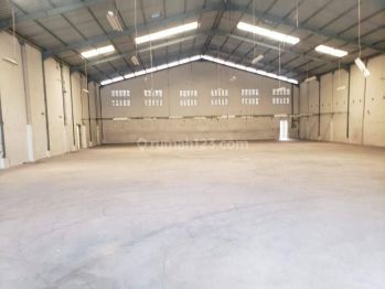 DISEWAKAN/DIJUAL GUDANG RENDENG BAGUS SIAP PAKAI DI KATAPANG