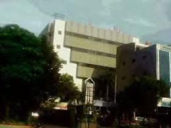 Anda Cari Ruang Knator Area Mampang Luas 60sqm 100sqm 800sqm.