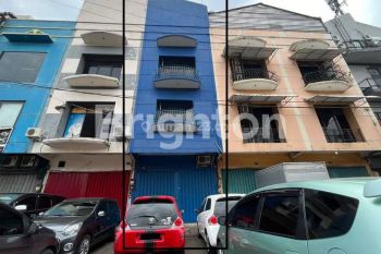 Ruko Raya Ngagel, Nol Jalan Strategis, Cocok Untuk Usaha Apapun