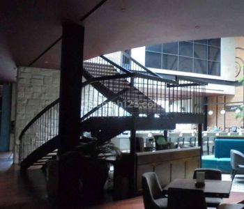 Bangunan Ex-Resto di Kupang Indah