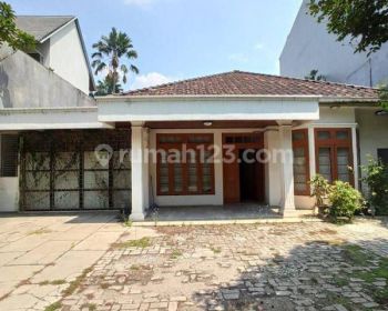 Dijual Rumah Hitung Tanah di Pondok Indah
