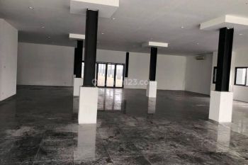 Disewa Cepat Gedung Dengan Lahan Parkir 100mobil Lebih Luas 10.000m2 di Jaksel