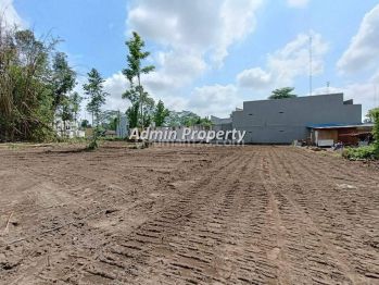 Tanah Belakang Kampus Uii Luas 210 M2