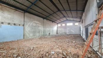 Gudang Keren Kokoh Terawat Di Area Terusan Buah Batu Bandung