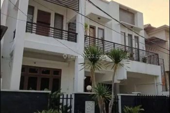 Dijual Rumah di Villa Melati Mas Serpong Tangsel