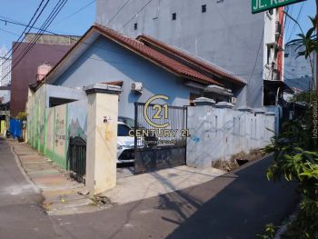 Rumah Koskostan Lokasi Sangat Strategis Dekat Dengan Plaza