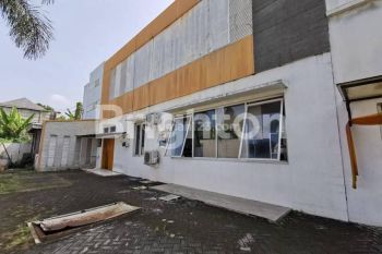 GUDANG TAMAN TEKNO BSD TANGERANG