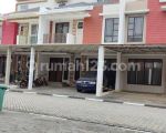 thumbnail-sewa-rumah-furnish-2-lantai-dengan-harga-murah-0