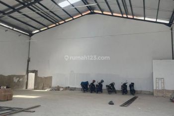 Gudang Luas Sangat Strategis Dan Murah di Mainroad Kopo Bandung