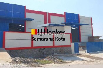 Gudang Baru di Kawasan Industri Candi